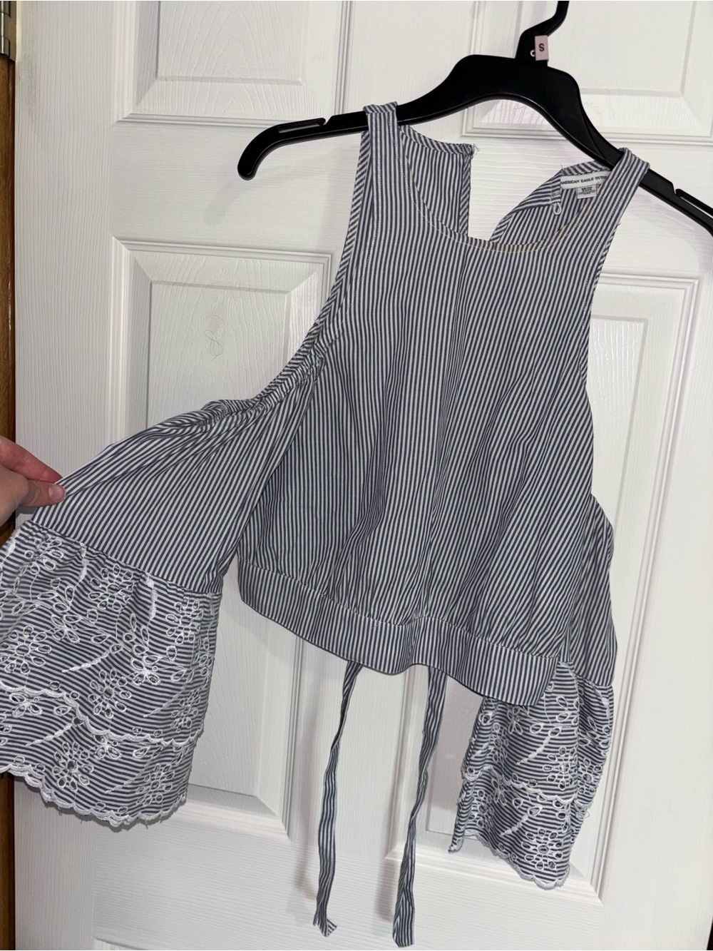 American Eagle Outfitters Striped Sleeveless Top - Blue & White